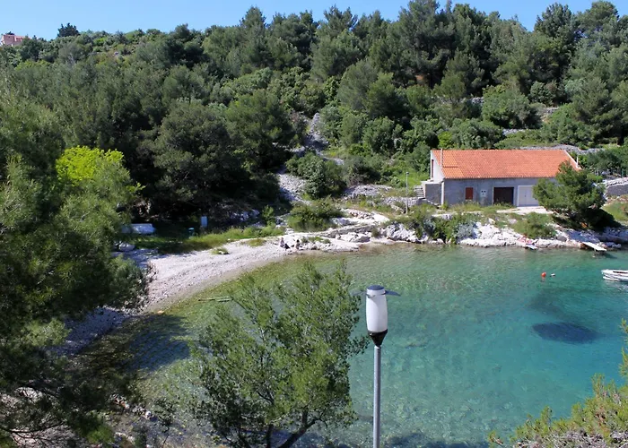 With A Parking Space Losinj, Losinj - 22870 * 木洛希尼