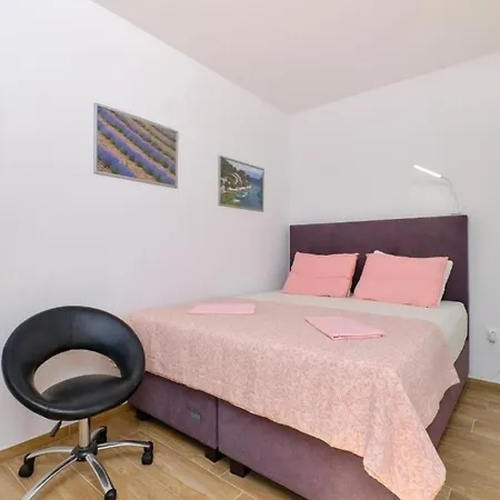 With A Parking Space Losinj, Losinj - 22870 Apartment *