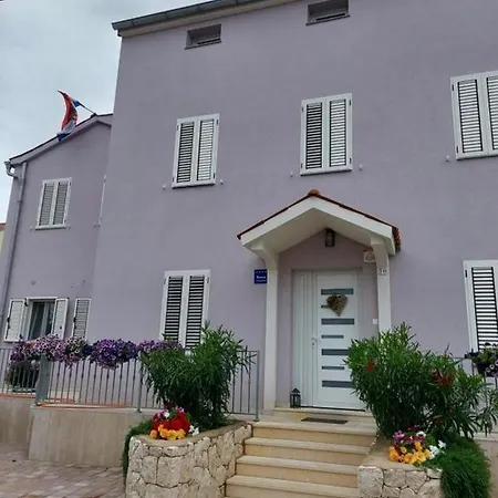 With A Parking Space Losinj, Losinj - 22870 Apartment