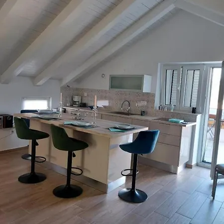 With A Parking Space Losinj, Losinj - 22870 Apartment Mali Losinj