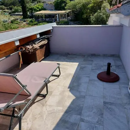 Apartamento With A Parking Space Losinj, Losinj - 22870 Mali Lošinj